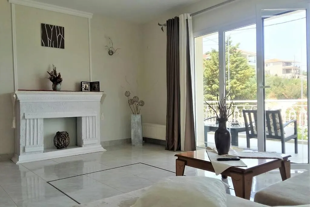 Sea And Mountains View Apartment Argostoli